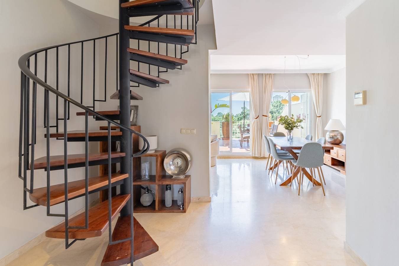 Foto 10 von 29: Ferienwohnung 'Lechuza Elviria Marbella 2' mit Gemeinschaftspool, Wi-Fi und Klimaanlage