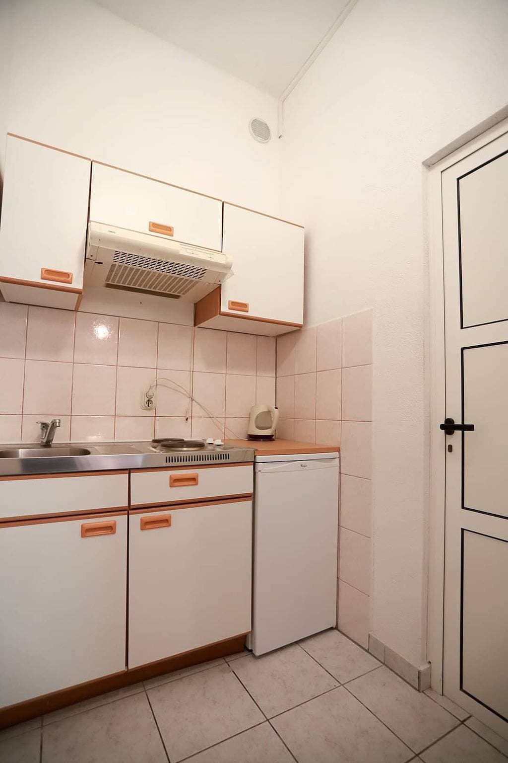 Foto 10 von 14: Studio Appartement mit Klima Baska Voda (Makarska) -b