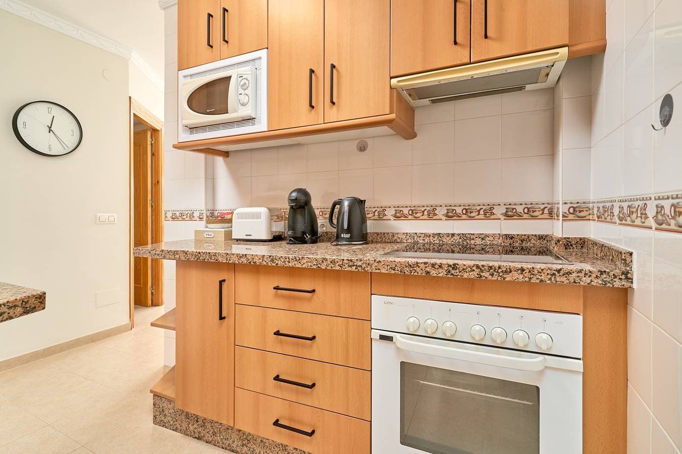 Foto 13 von 31: Ferienwohnung Fernandita für Paare mit 2 privaten Terrassen, WLAN und Grill, strandnah