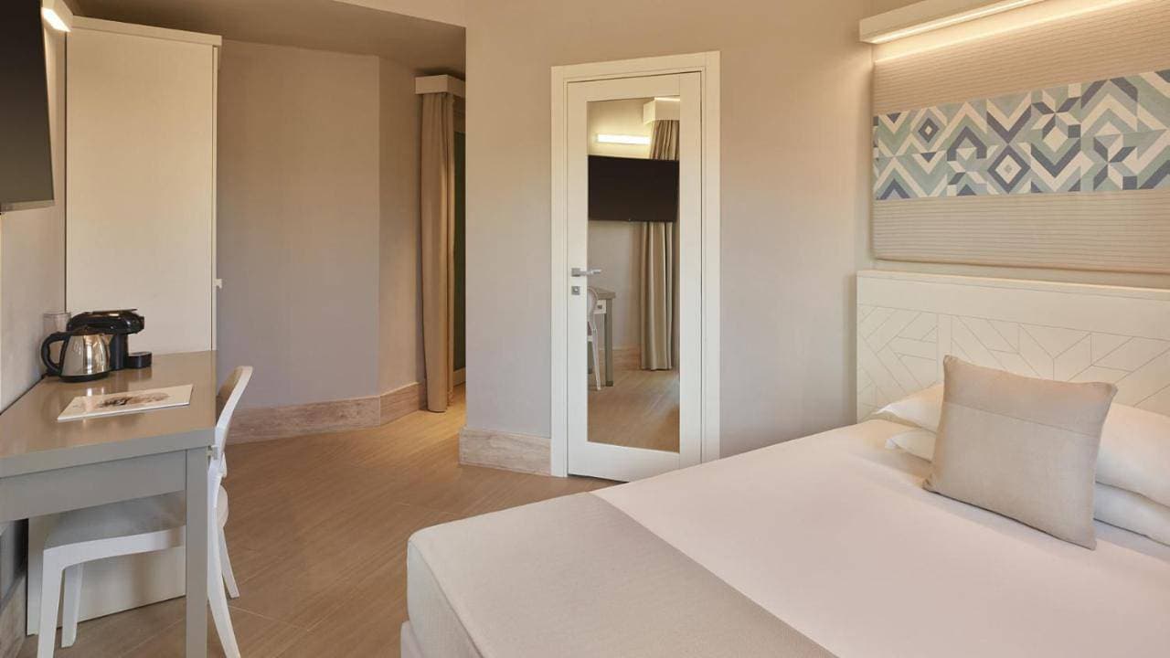 Foto 11 von 13: Double or Twin Room