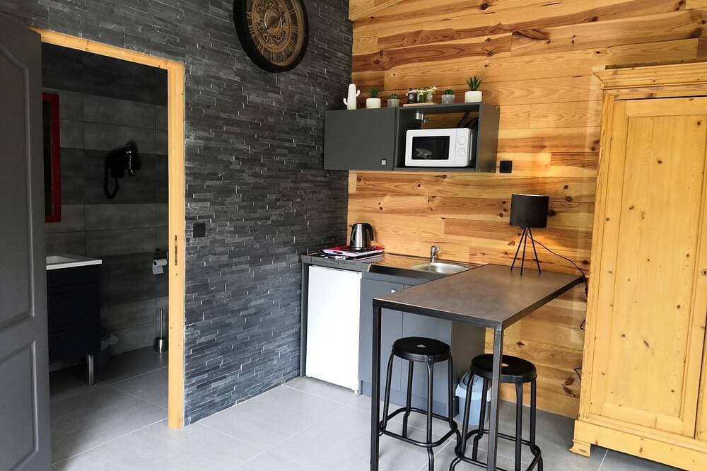 Foto 8 von 21: Studio-Übergroß-Ensuite mit Dusche-Gartenblick