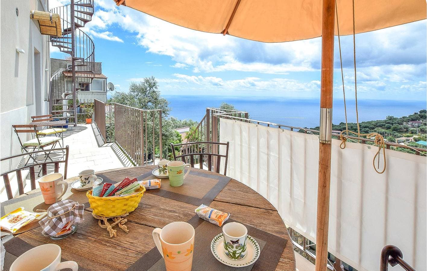Apartment mit Meerblick, WiFi und Parkplatz 1