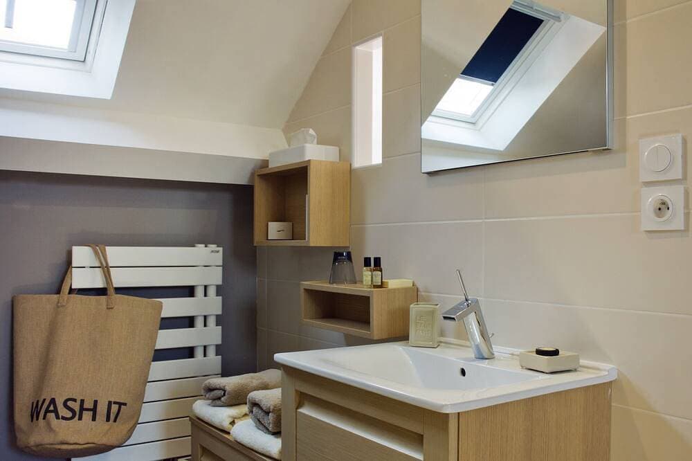 Foto 3 von 7: Apartment-Ensuite mit Dusche-Duplex
