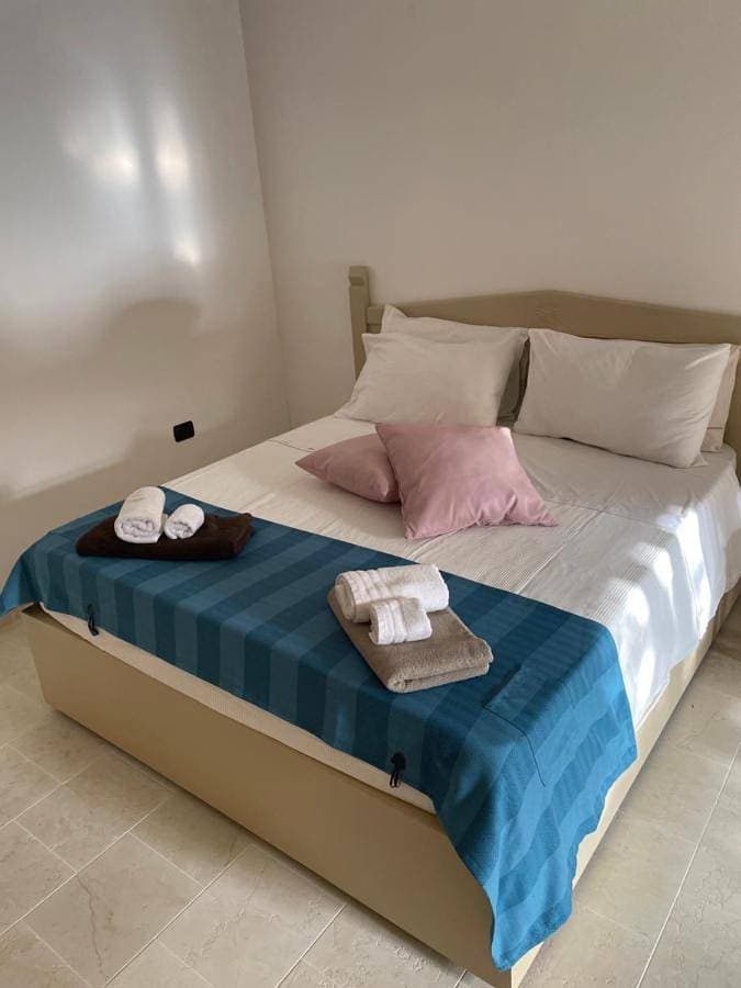 Foto 2 von 18: Two-Bedroom Apartment