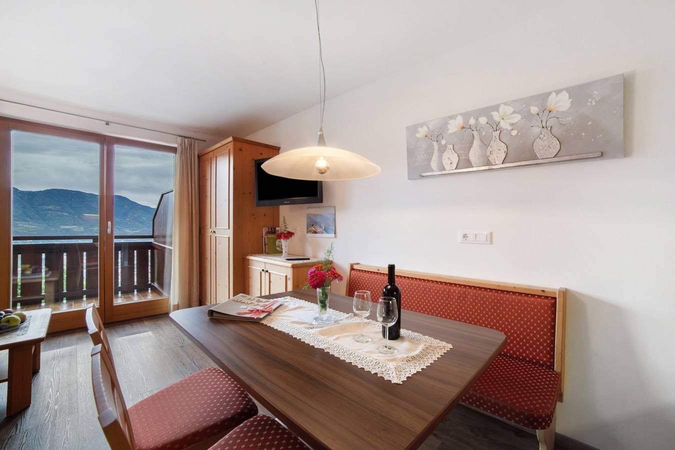 Foto 6 von 22: Ferienwohnung 'Oberötzbauer Enzian' mit Bergblick, Gemeinschaftsgarten und WLAN