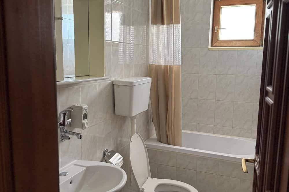 Foto 8 von 14: Triple 1 bedroom apartment with the sea view