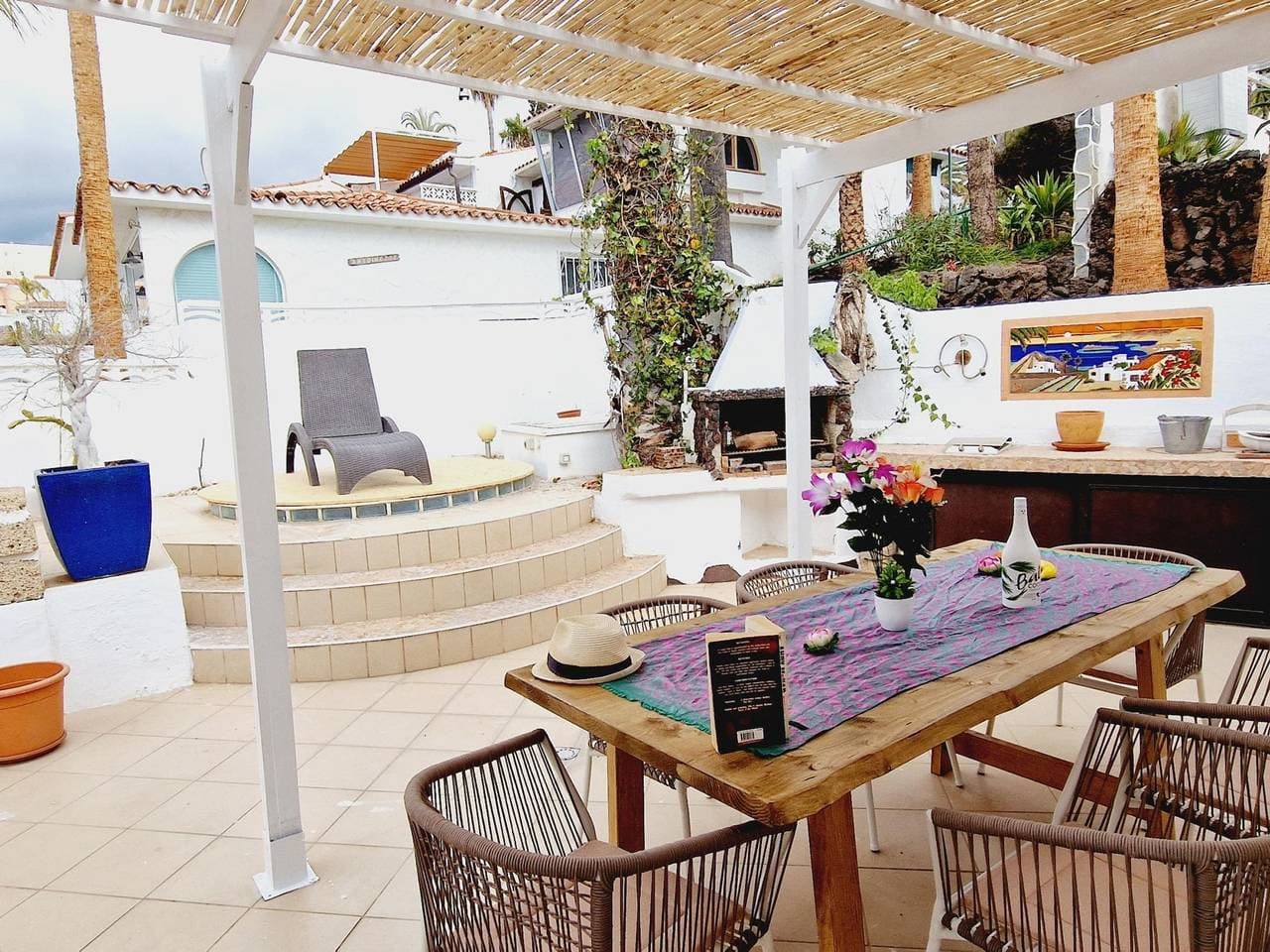 Foto 7 von 25: Ferienwohnung für 6 Personen mit Terrasse
