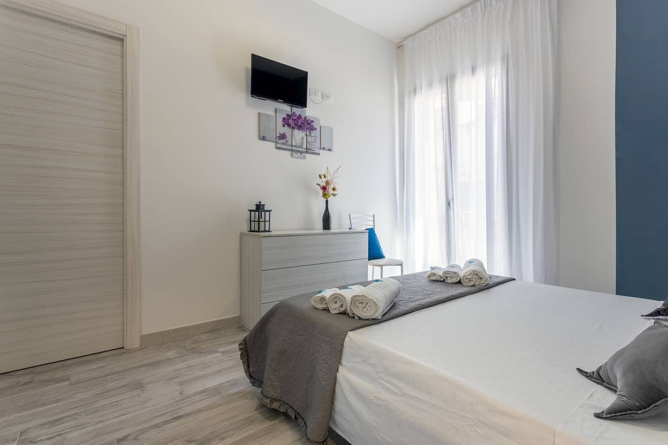 Foto 3 von 20: Ferienwohnung 'Casa Magenta' mit Meerblick, Klimaanlage und WLAN