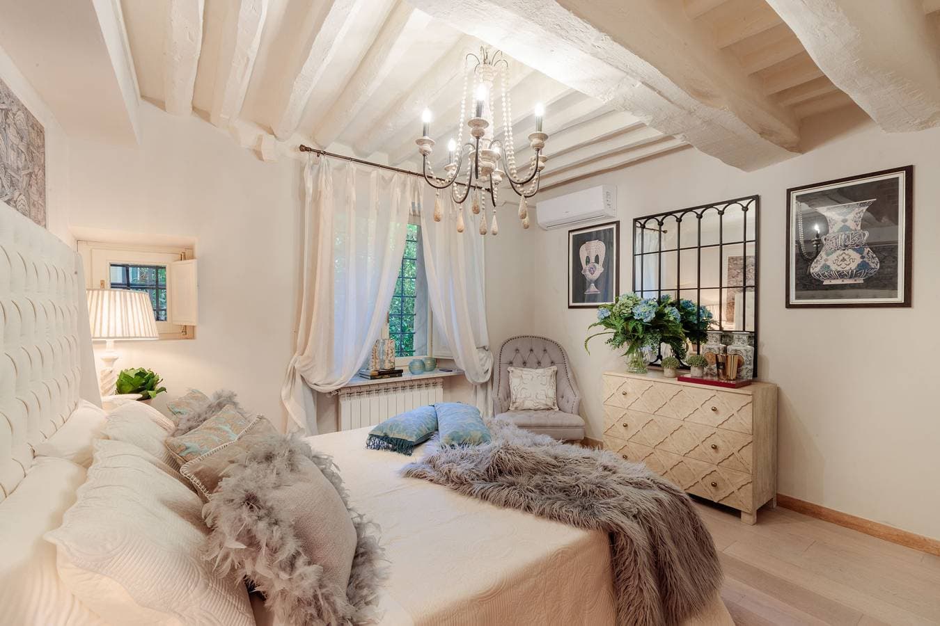 Foto 5 von 33: Casa Blanc