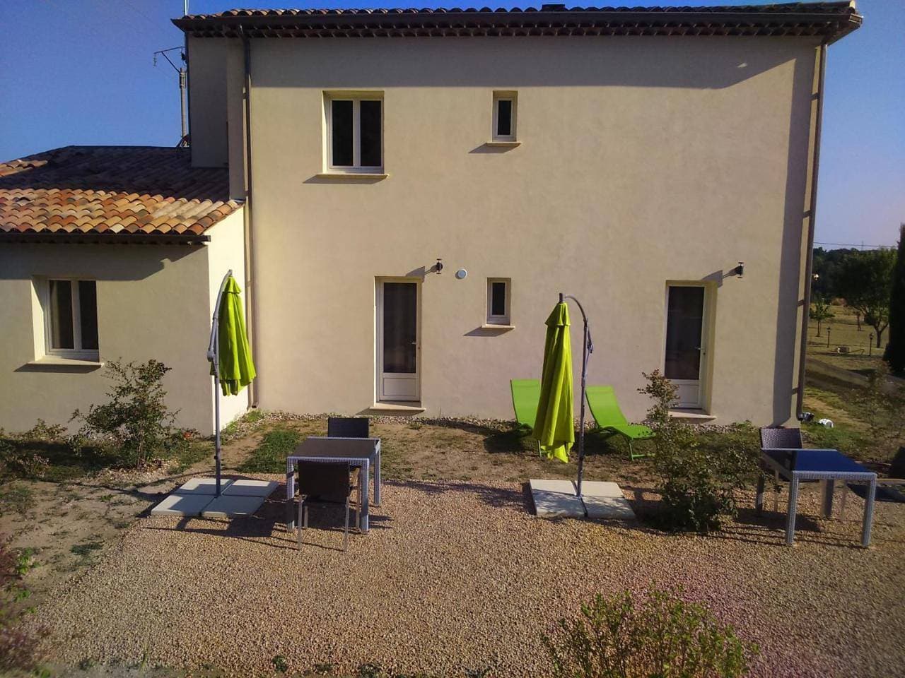 Foto 9 von 15: Standard Double Room