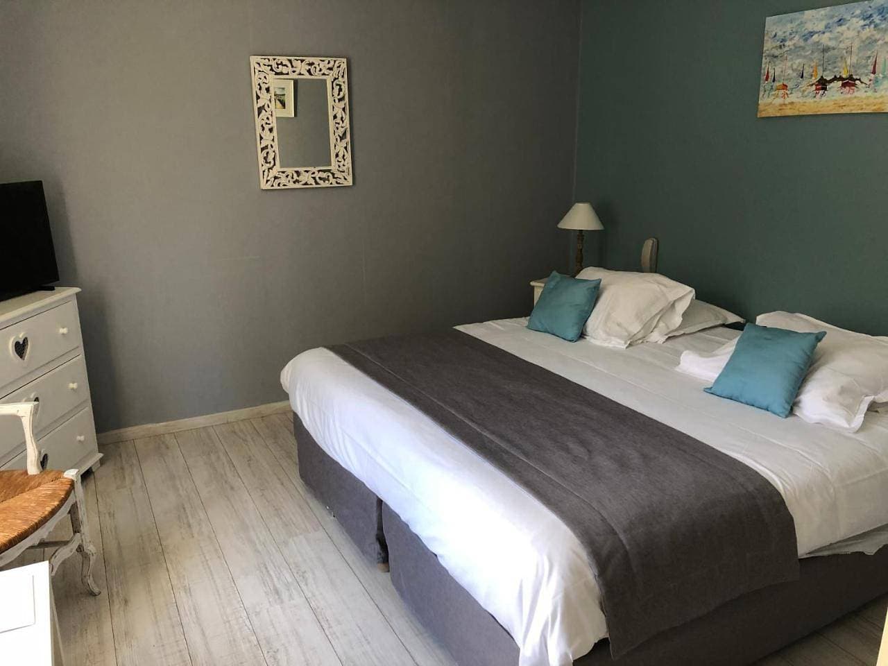 Foto 7 von 8: Double or Twin Room
