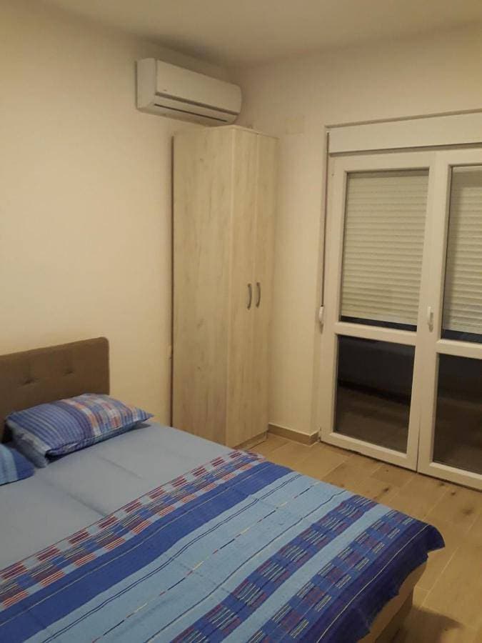 Apartmani Miljevci 1