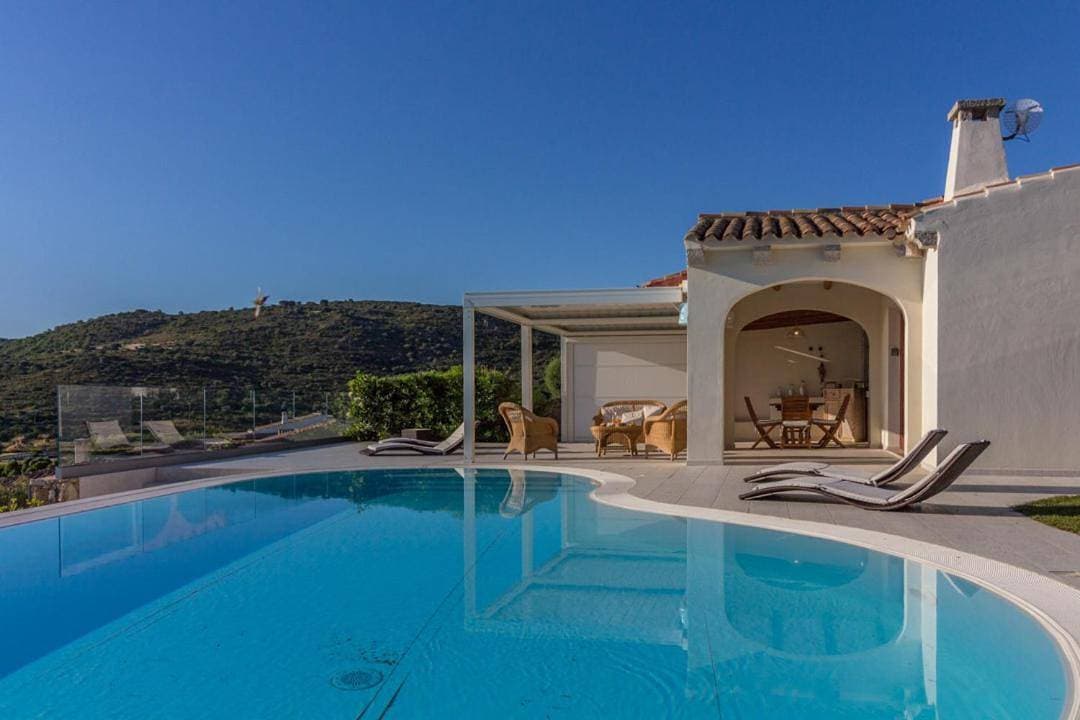 Foto 2 von 19: Villa with Private Pool