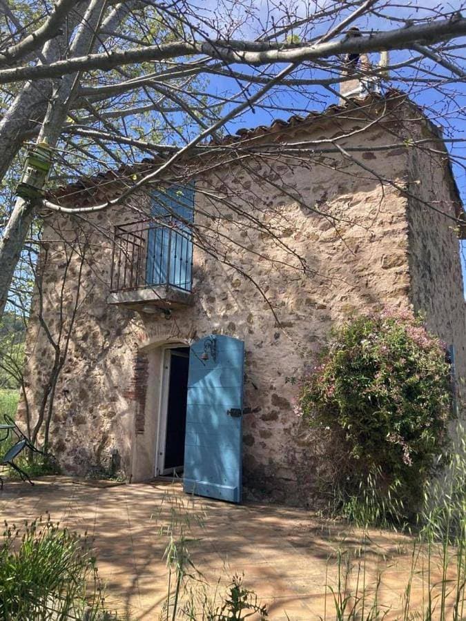 Gîte Superbe Bastidon Provençal isolé au cœur des vignes Bio 1