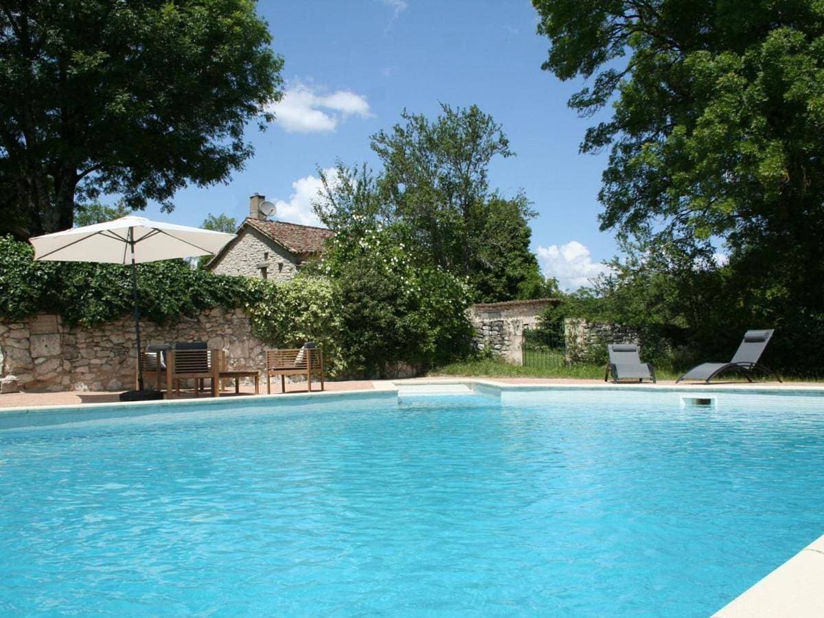 Gîte de charme en Périgord avec piscine, jardin, wifi et équipements complets - FR-1-616-321 1