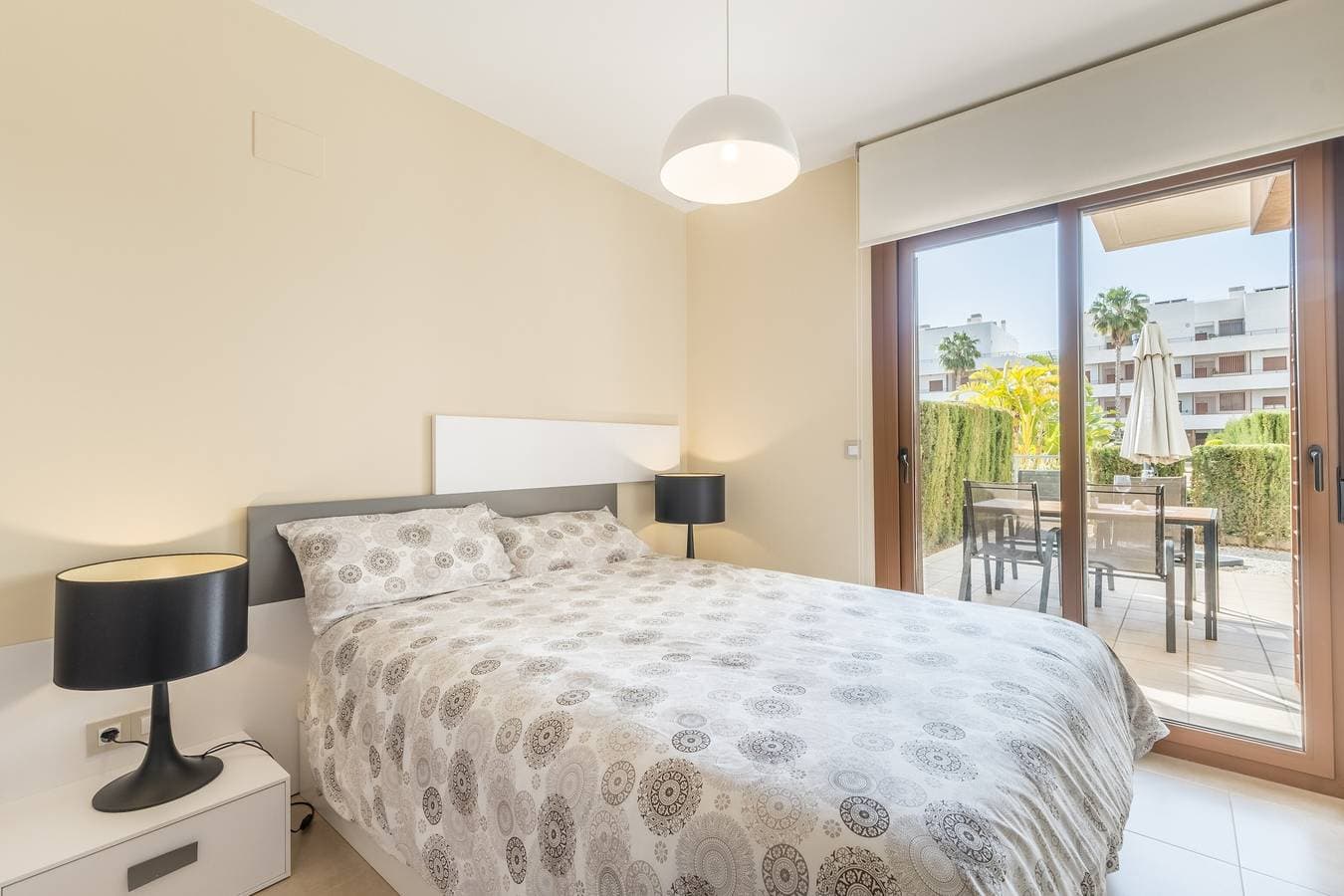 Foto 12 von 26: Ferienwohnung 'Terrazas de Campoamor Sunrise' mit Privatterrasse, WLAN und Klimaanlage