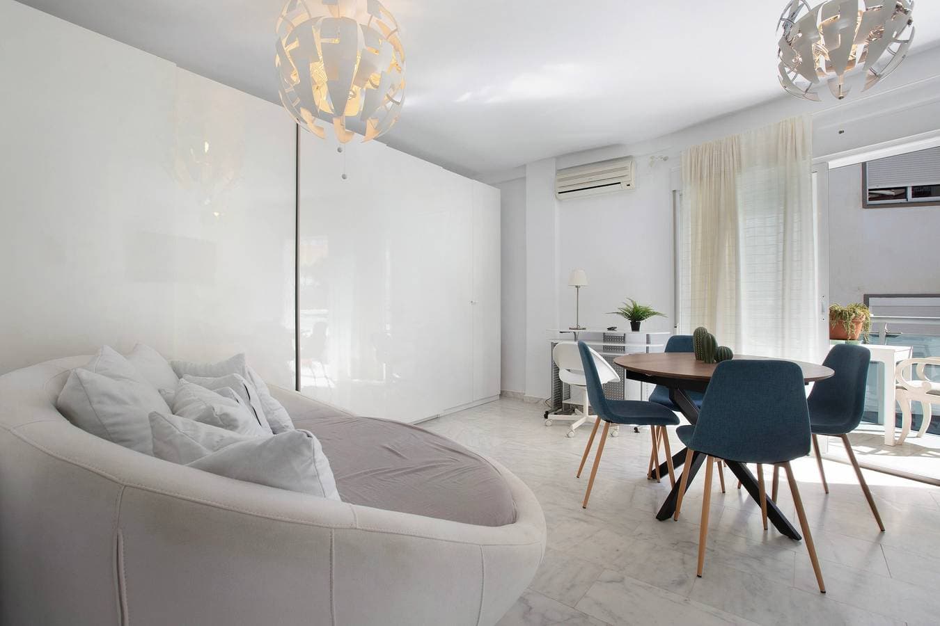 Foto 2 von 24: Ferienwohnung 'Plata Plaza' mit privater Terrasse, WLAN und Klimaanlage