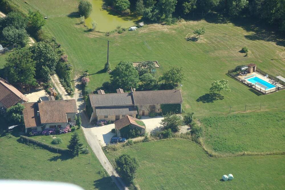 Foto 7 von 30: Steinhütten in ruhiger, ländlicher Umgebung