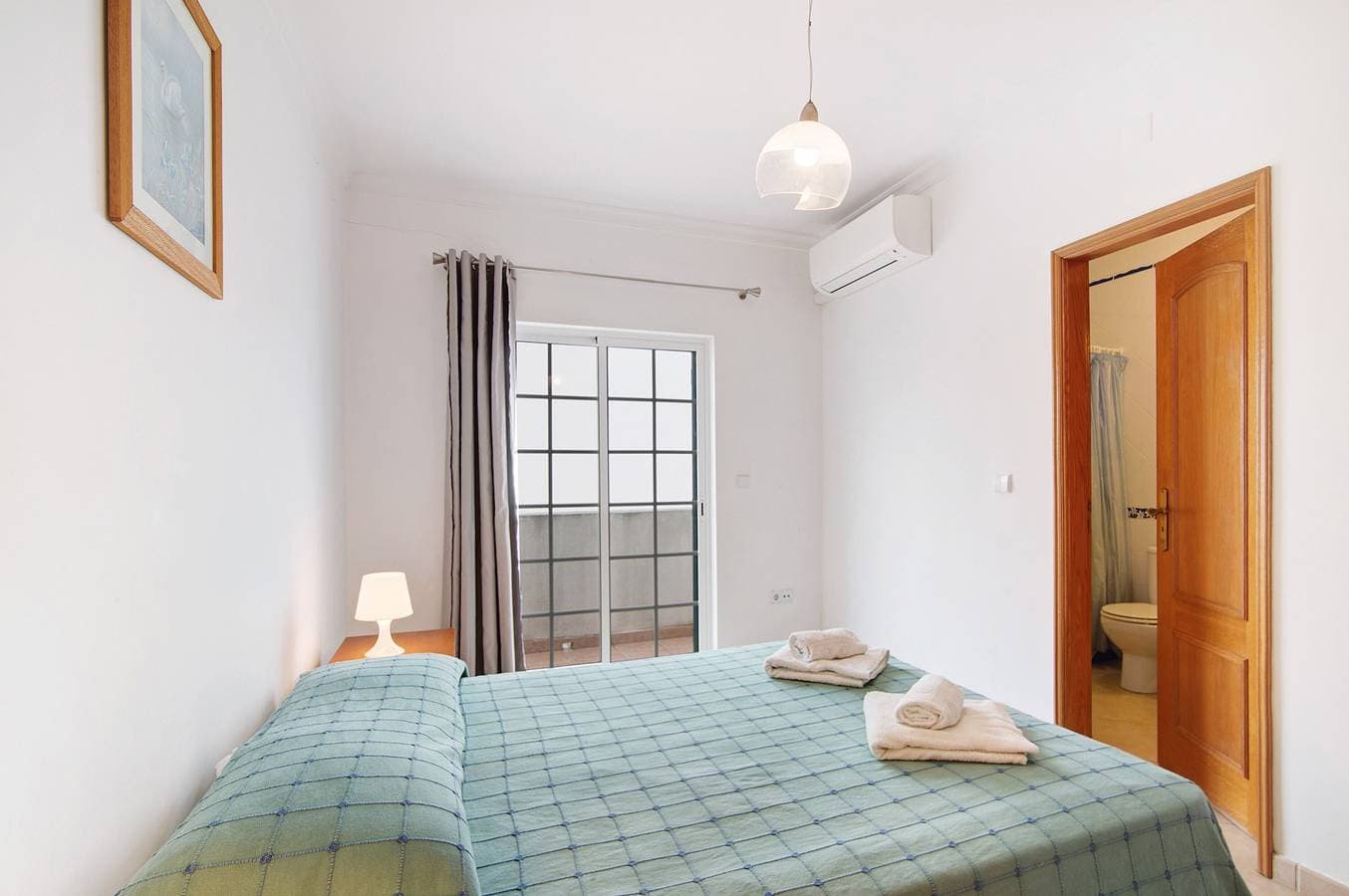 Foto 13 von 26: Ferienhaus 'Moradia Altura' mit privater Terrasse und Balkon