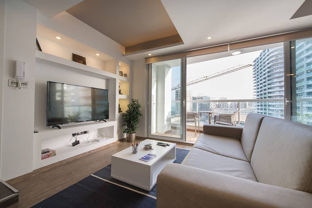 Foto 6 von 30: Stylish Seaview Apartment In a Prime Location