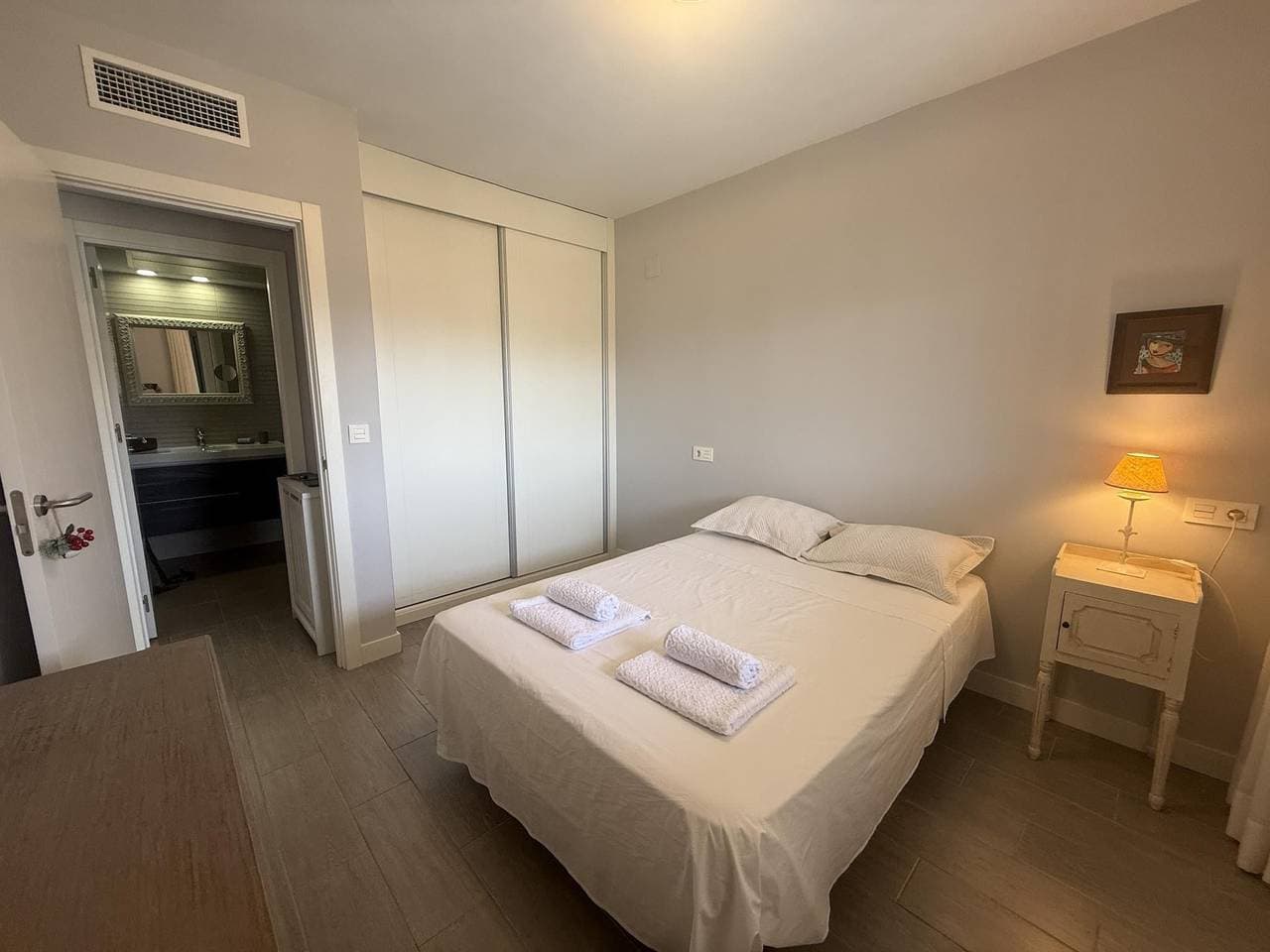 Foto 13 von 34: Ferienwohnung für 2 Personen mit Pool