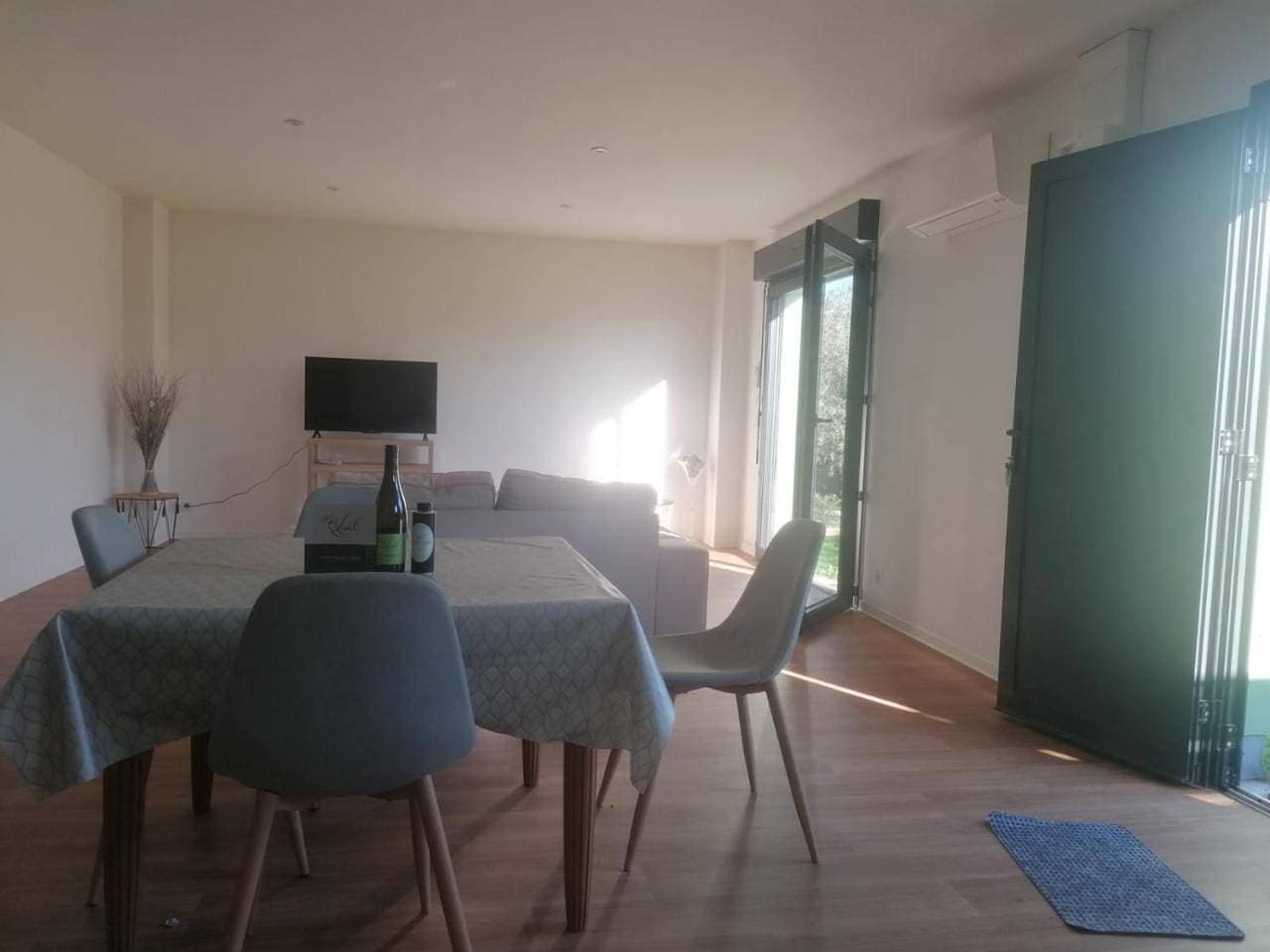 Foto 12 von 17: One-Bedroom Apartment