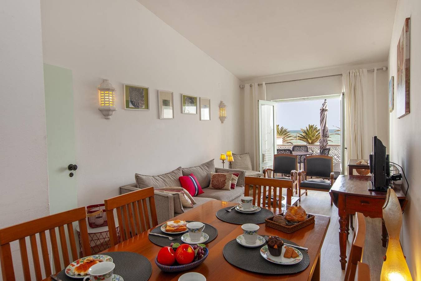 Foto 2 von 46: Ferienwohnung für 4 Personen mit Balkon
