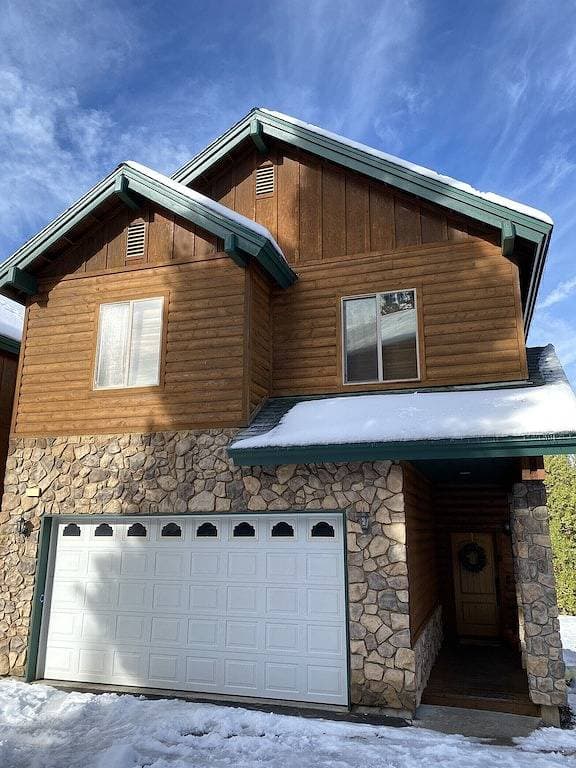 Foto 5 von 40: New Shaver Lake listing! Beautiful 4 Bed 3 Bath