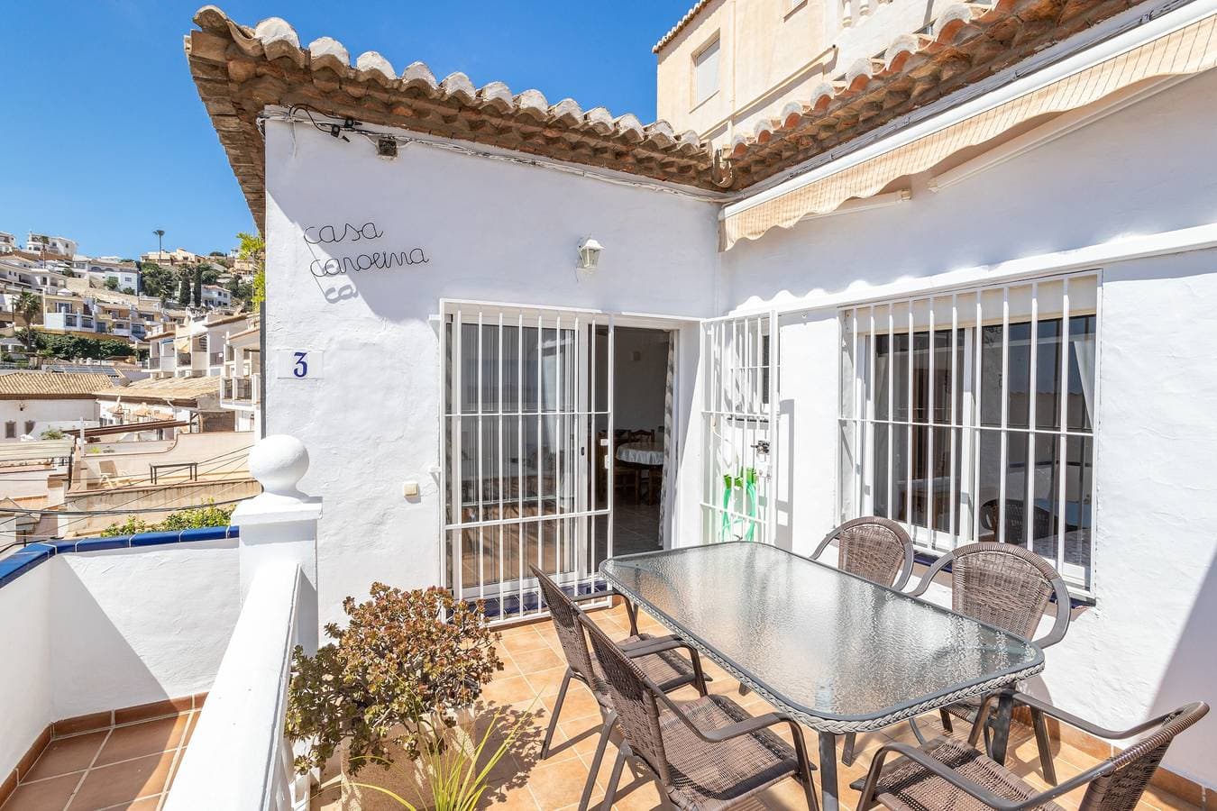Foto 10 von 26: Ferienhaus 'Casa Carolina Holiday Rental Nerja' in Strandnähe mit Gemeinschaftspool & WLAN