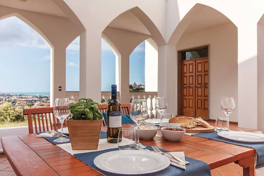 Exklusive Villa mit spektakulärem Panoramablick - Ausgezeichnete Lage ★★★★★ 1