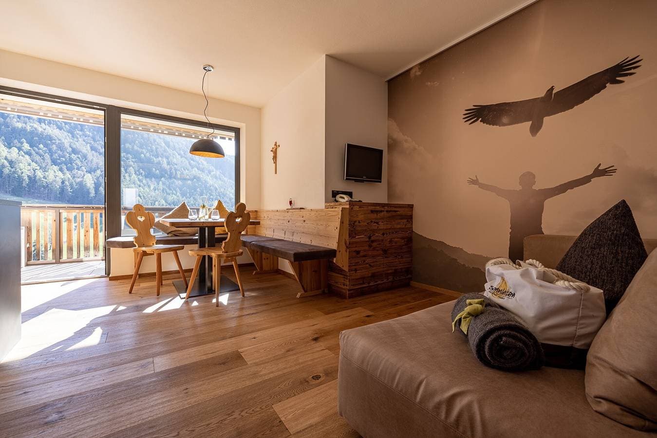 Foto 6 von 33: Ferienwohnung 'Sonnleiten Sonnenadler 4' mit Bergblick, privater Terrasse und WLAN