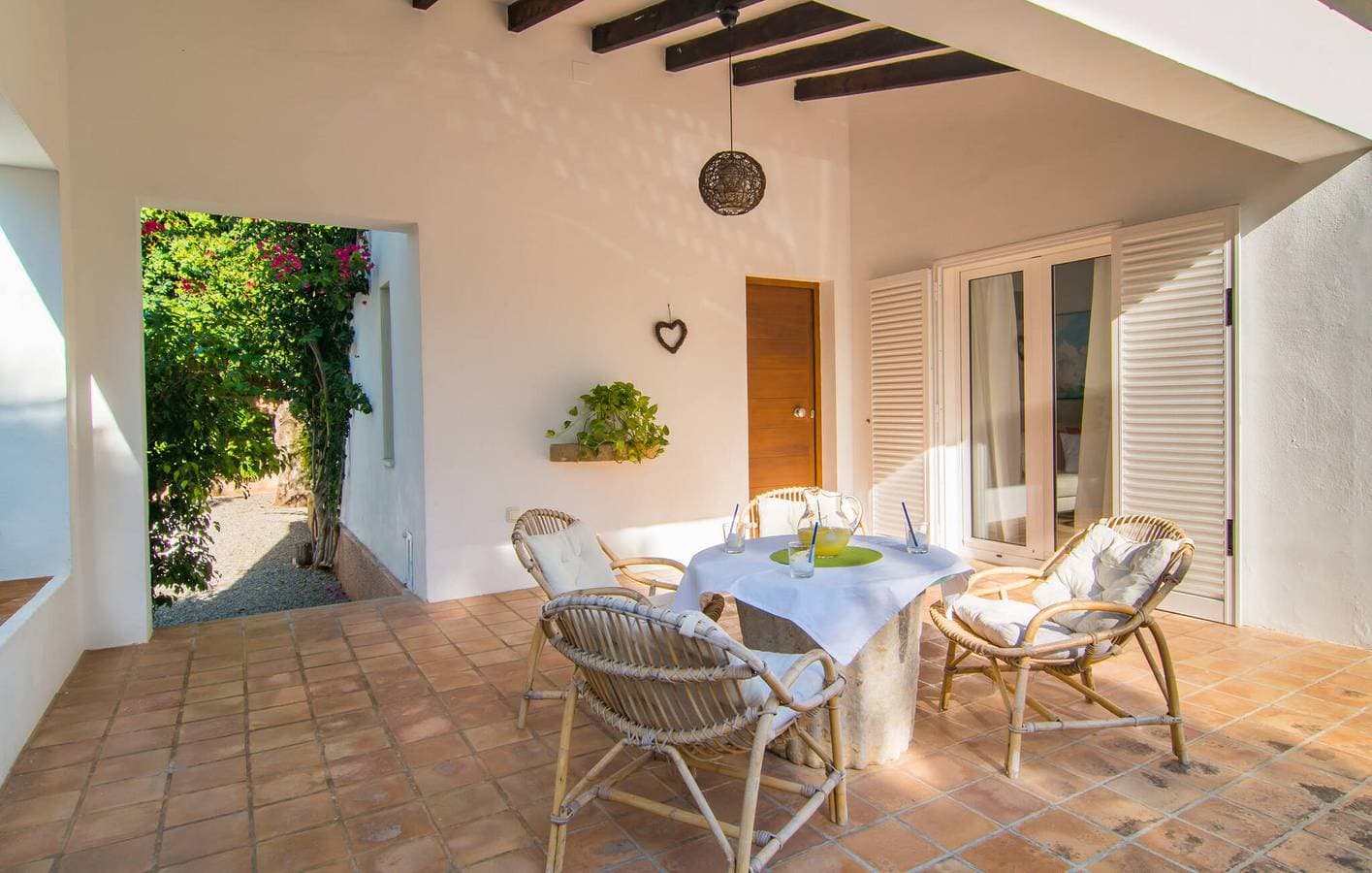 Foto 8 von 37: Gemütliche Strandwohnung mit Terrasse und Grill