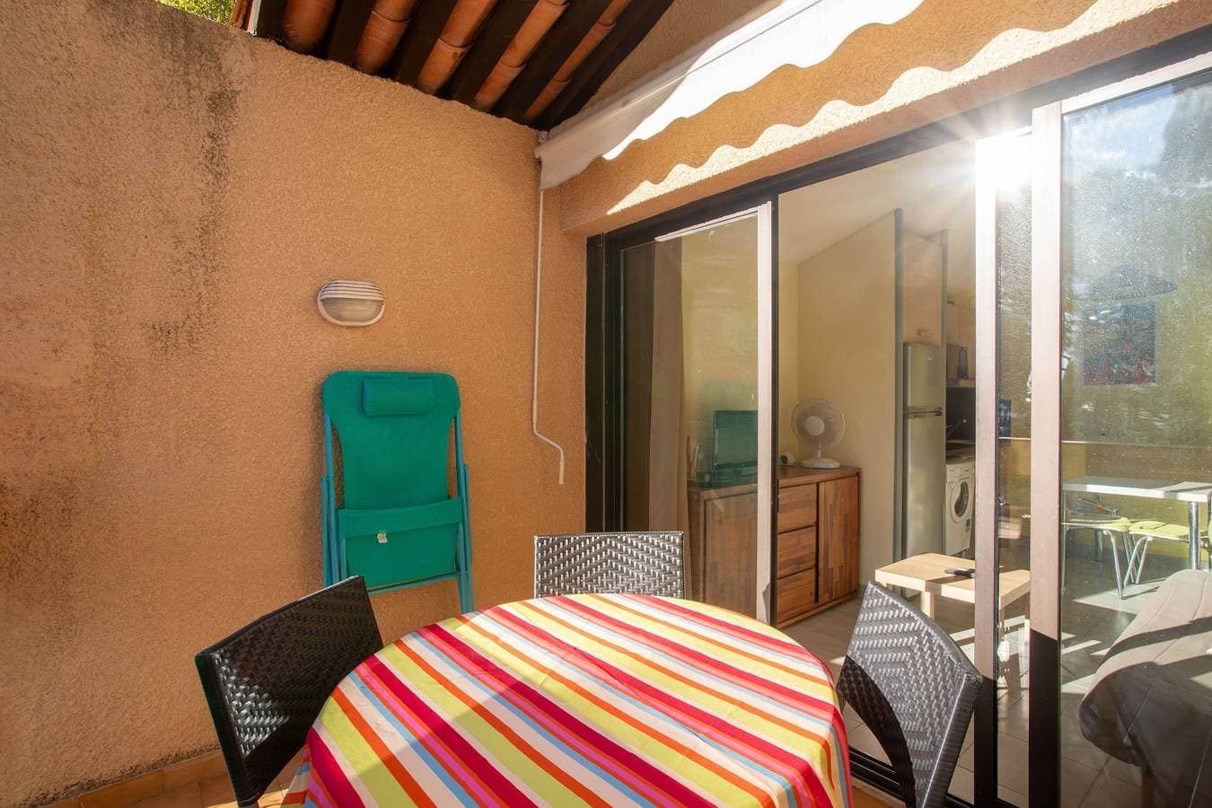 Foto 8 von 26: Appartement 'Sylvabelle' mit Meerblick, Gemeinschaftspool und privater Terrasse