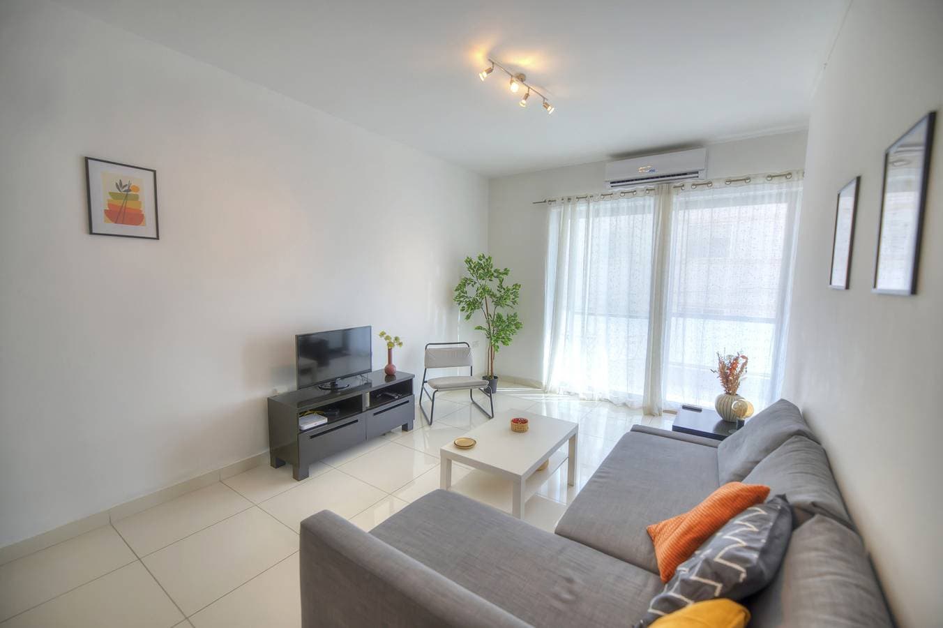 Foto 4 von 32: Ferienwohnung für 4 Personen mit Balkon