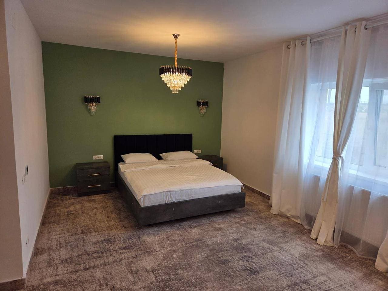 Foto 6 von 17: Double Room with Private Bathroom