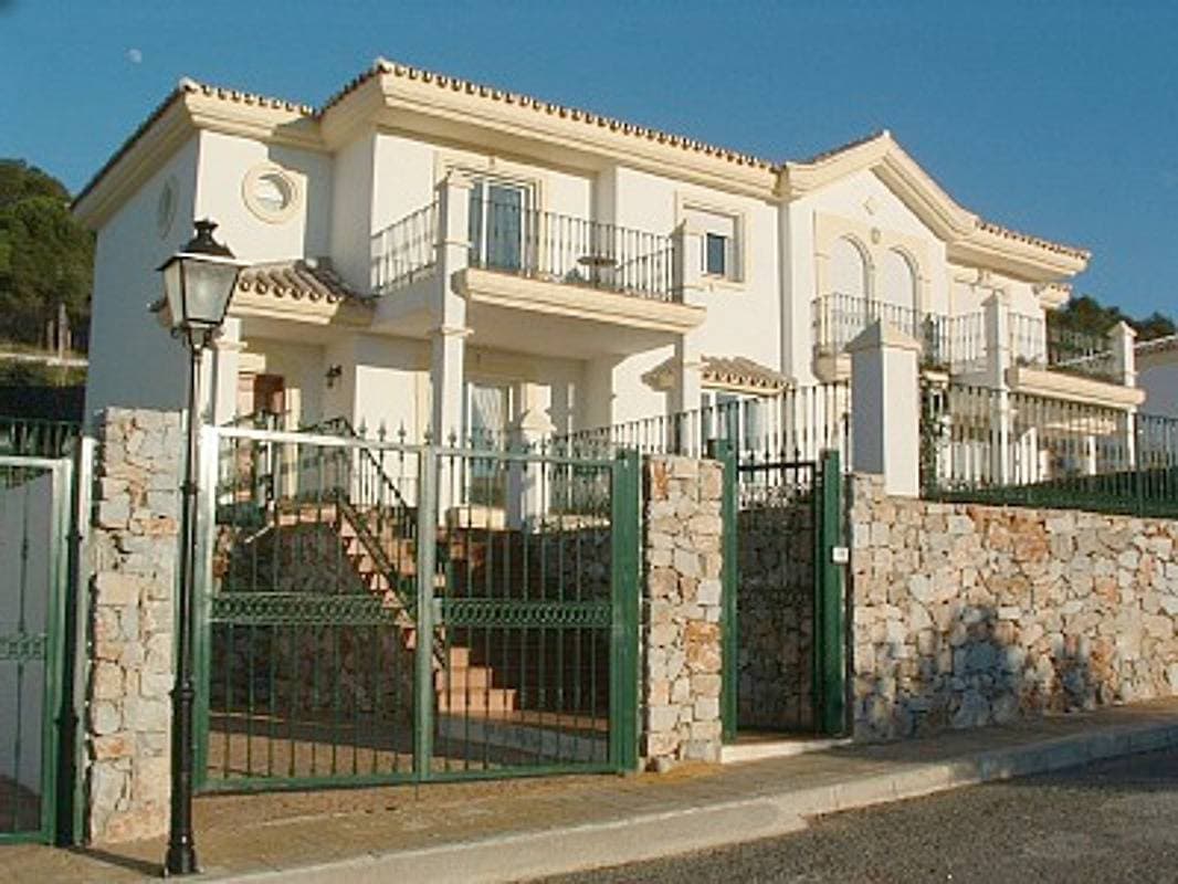 Luxusvilla im Alhaurin Golf nr Mijas, pvt beheizter Pool, WLAN, Klimaanlage, tolle Aussicht 1