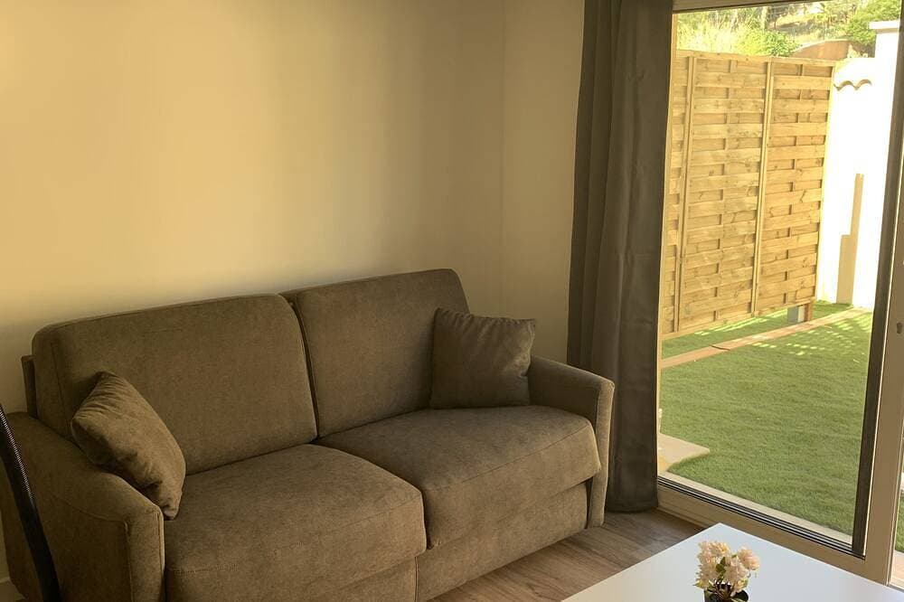 Foto 6 von 12: A 5 Minutes des Plages Appartement Avec Jardin Privatif
