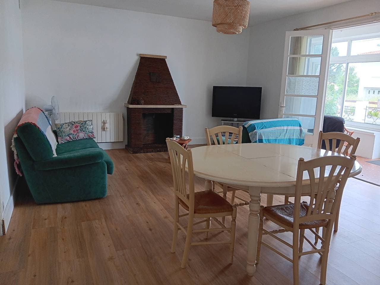Foto 3 von 16: Geräumige Villa 6 Pers. Nahe Strand und Geschäften