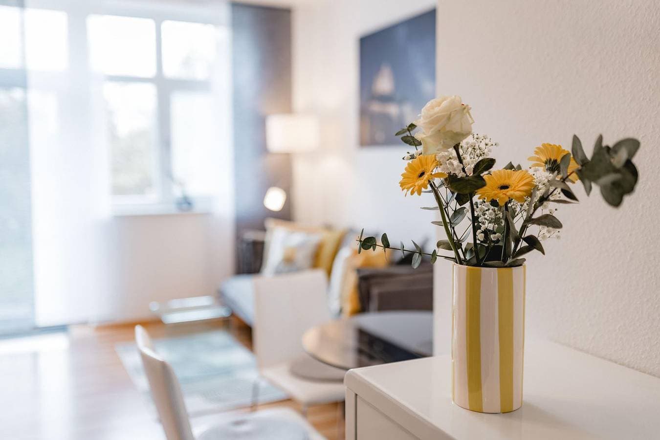 Foto 3 von 33: ⭐⭐⭐⭐  Abc Wohnung F