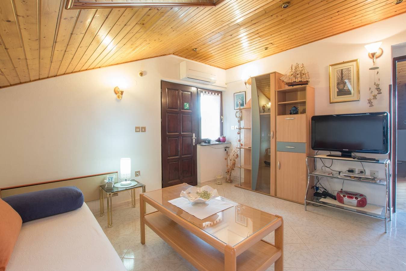 Foto 6 von 18: 2-Zimmer-Ferienwohnung mit Balkon und Meerblick Umag A-2529-c