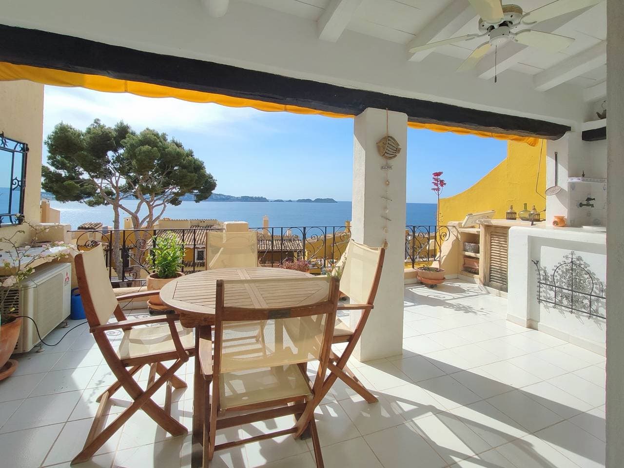 A3527 Ferienwohnung mit Meerblick für 2 Personen in Cala Fornells 1