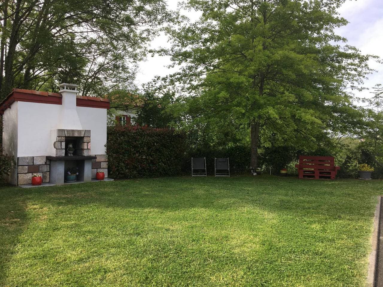 Foto 13 von 18: Laguntzarekin