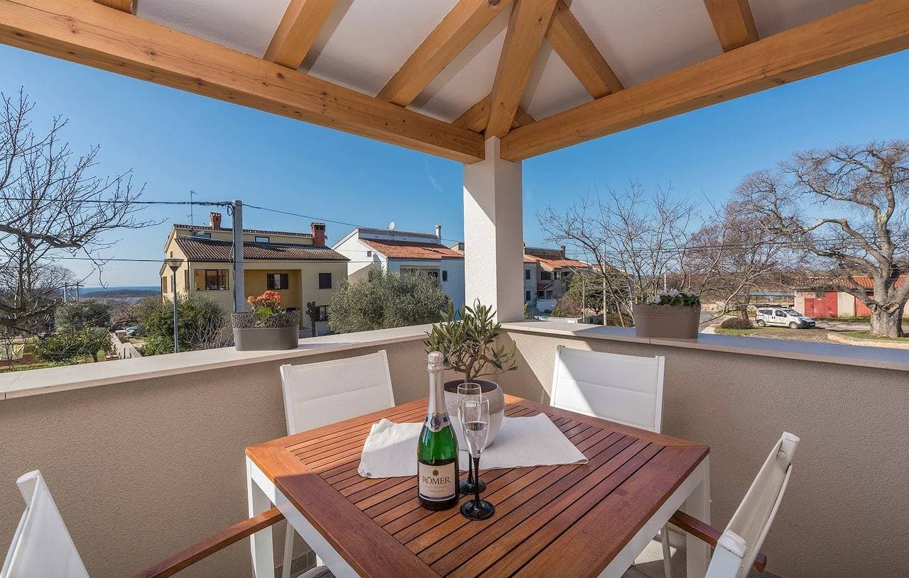 Foto 7 von 35: Apartment Romano mit Meerblick in der Nähe von Poreč