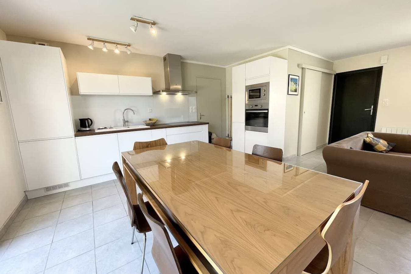 Foto 10 von 31: Ferienhaus für 4 Personen mit Terrasse