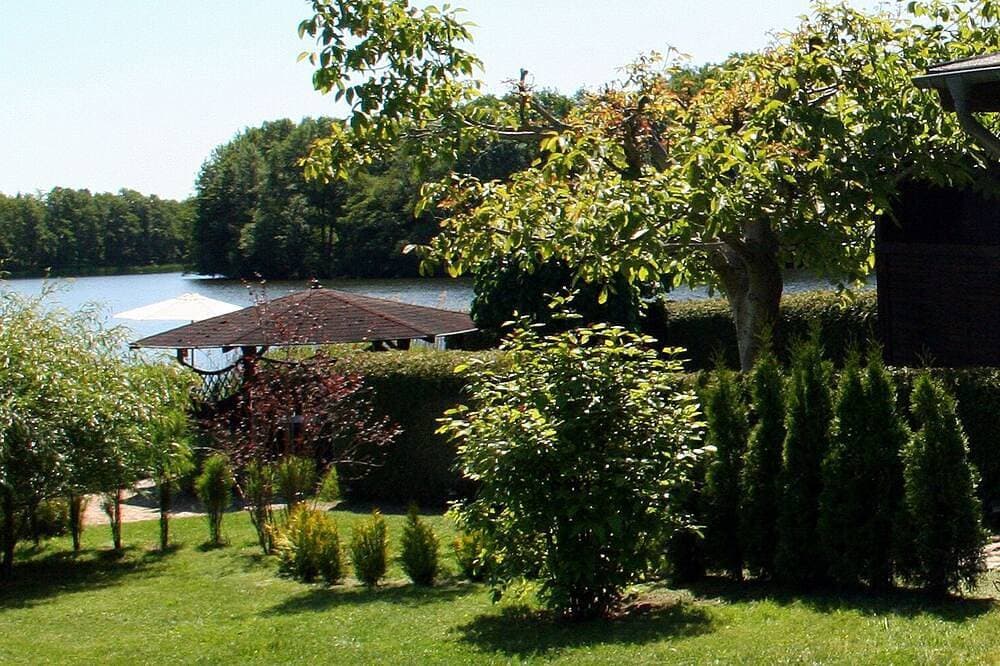 Foto 9 von 30: Traum Ferienhaus am Schweriner See ✓ Urlaub mit Hund & angeln am Privatstrand ✓