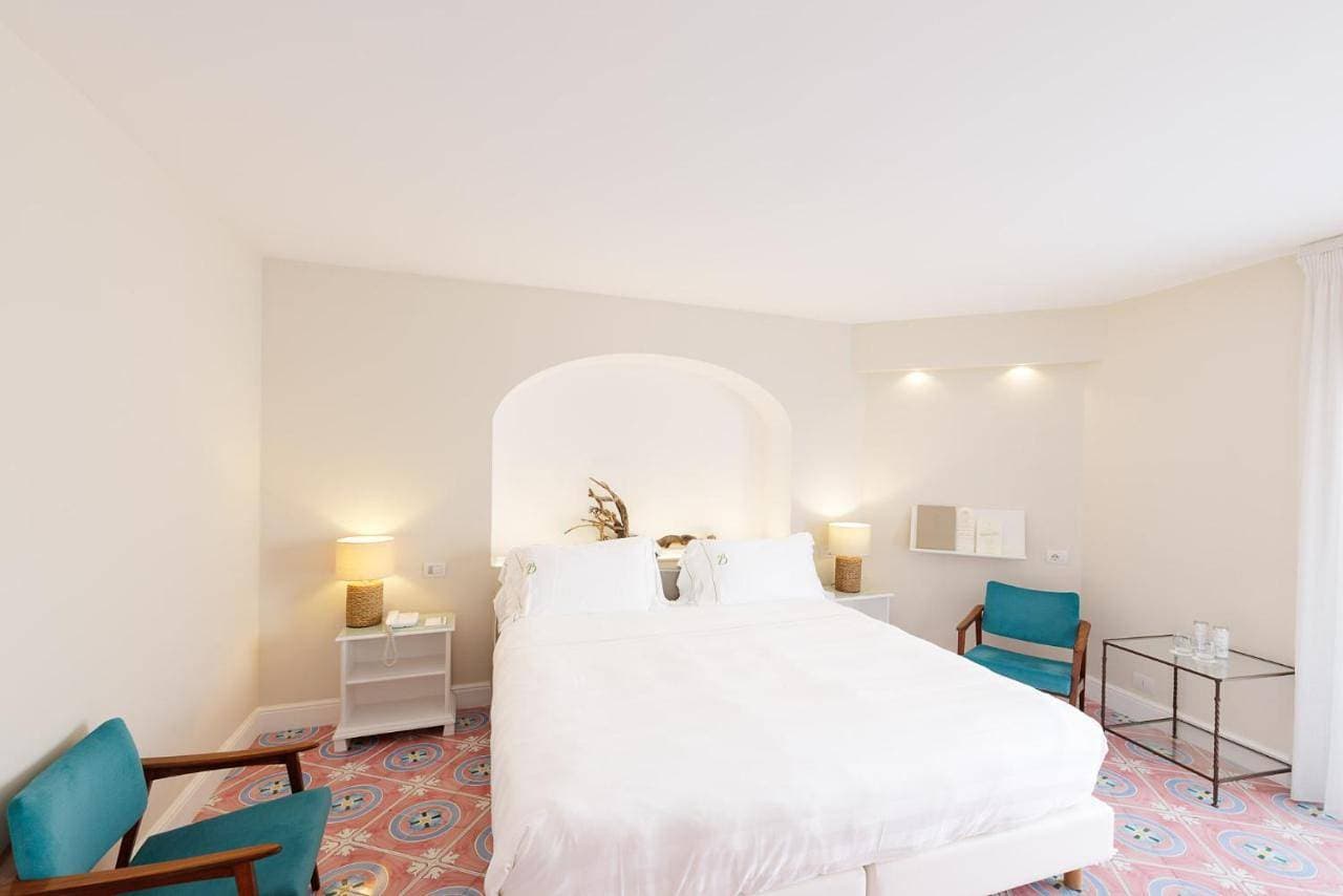 Foto 6 von 16: Comfort Double Room with Balcony and Sea View