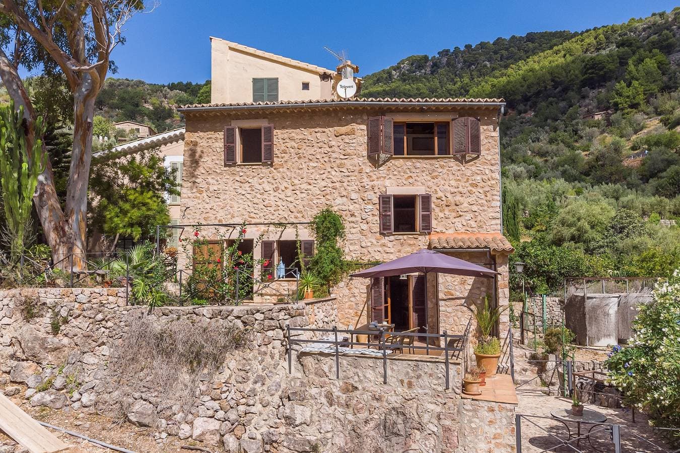 Foto 2 von 27: Finca „Sa Teulera“ mit Bergblick, WLAN, Klimaanlage, Terrasse und Garten