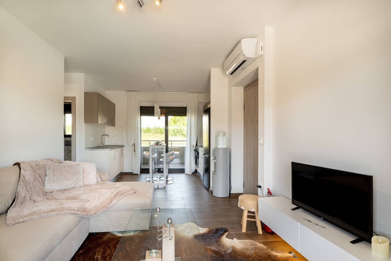Foto 7 von 28: Luxusapartment Domania mit Meerblick, WLAN und Klimaanlage