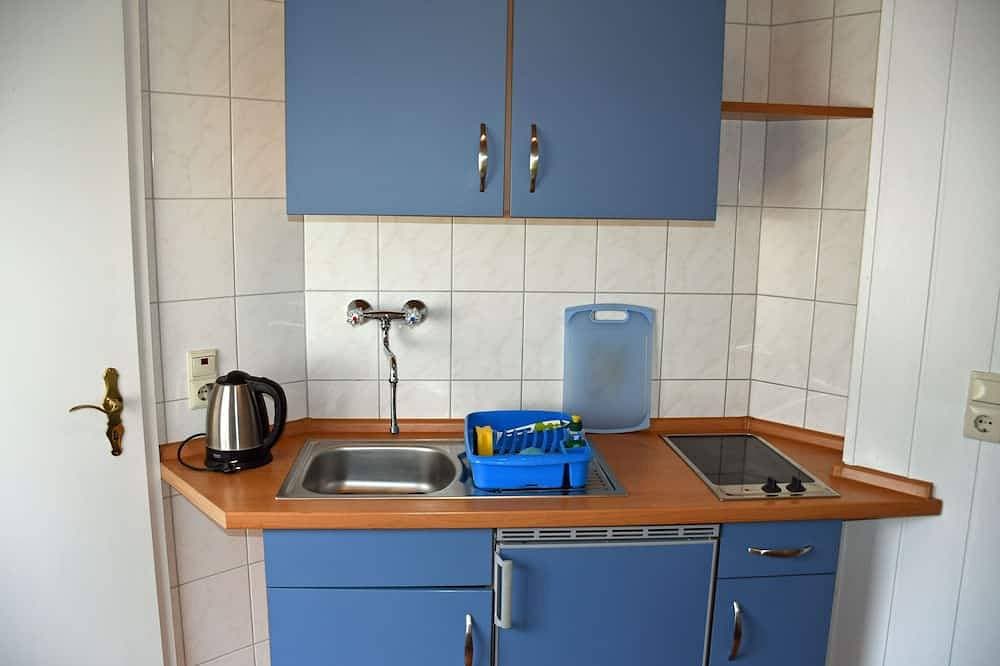 Foto 10 von 16: 02 Ferienwohnung mit Terrasse - Ferienwohnungen mit Terrasse im Ostseebad Sellin