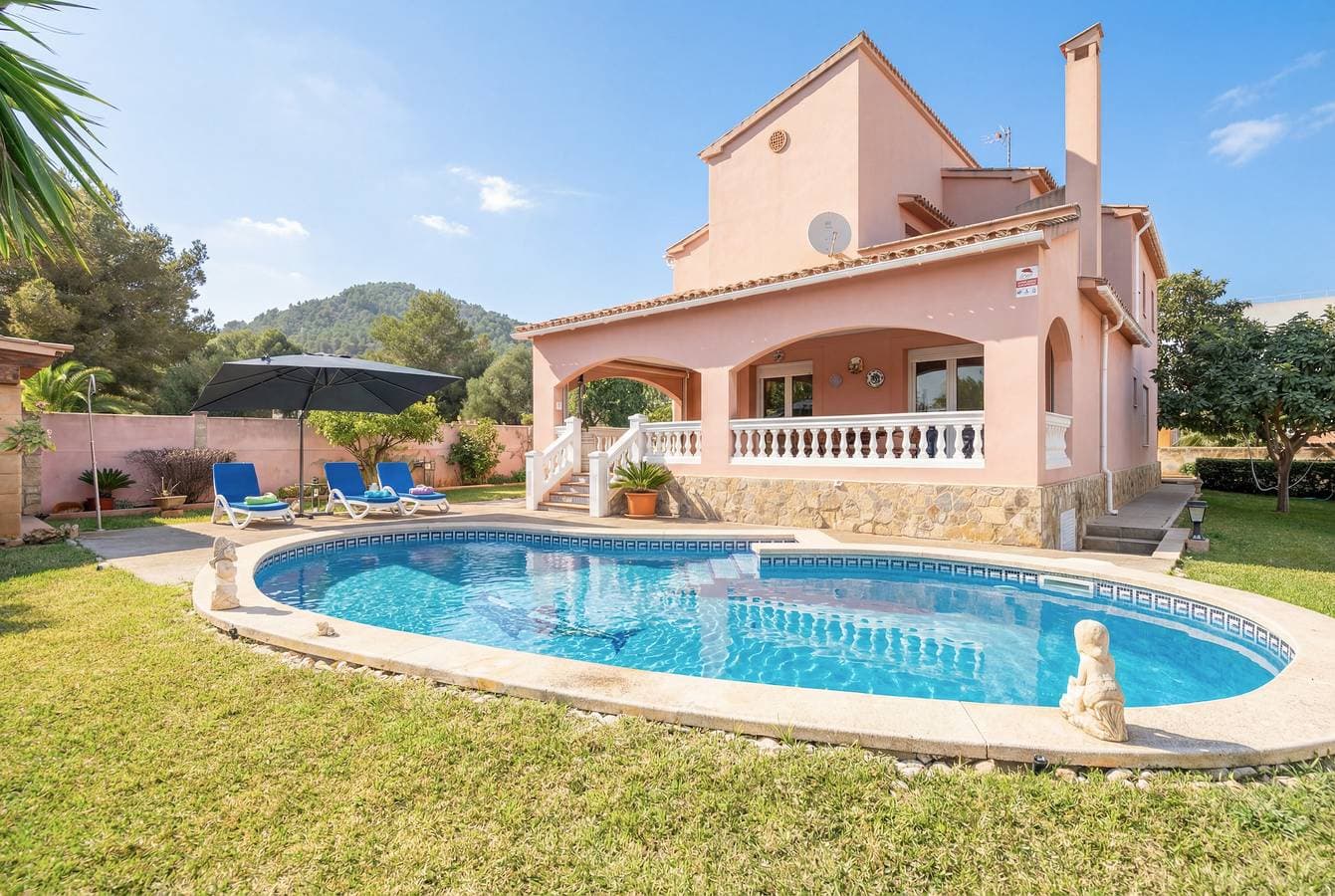 Villa Epi 1